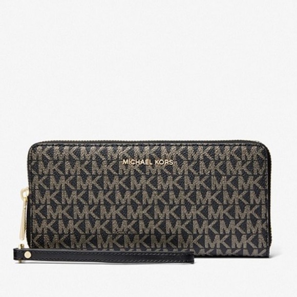 MICHAEL KORS
Large Logo Continental black Wallet - Picture 1 of 7